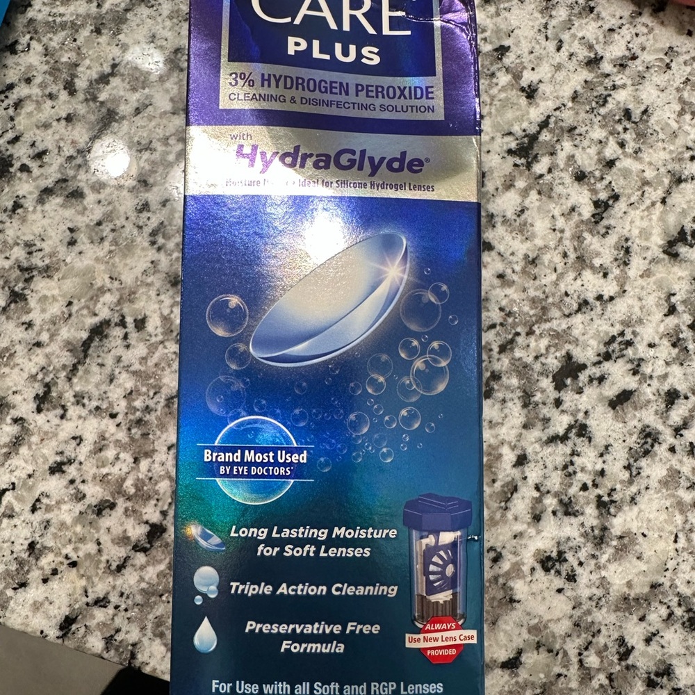Clear Care Plus Cleaning Solution with HydraGlyde